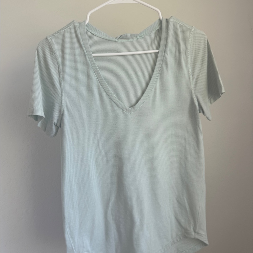 Lululemon Light Green V-Neck Women's Top